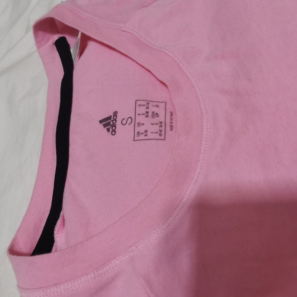 Adidas t-shirt - Picture 2 of 4